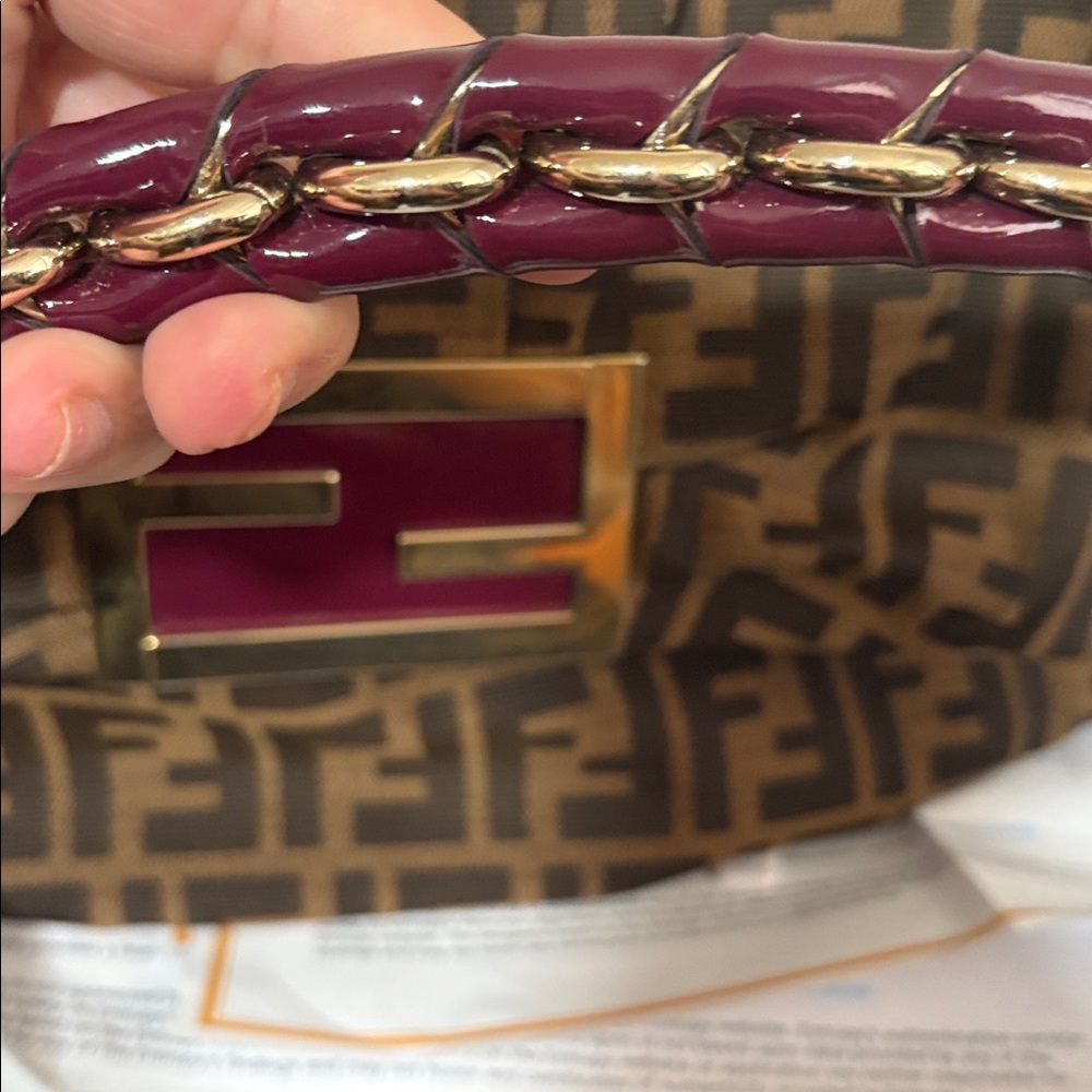 Fendi Zucca Mia Chain - Picture 6 of 9